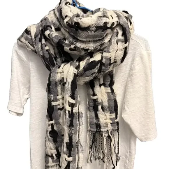Suantrai of Ireland Open Weave Black White & Gray Wool Scarf - Picture 5 of 7